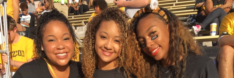 _RaeMula's profile banner image