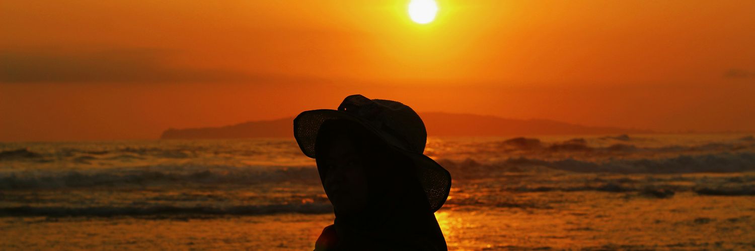 finasdyh's profile banner image