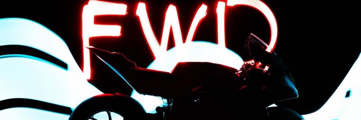 Forward Team banner