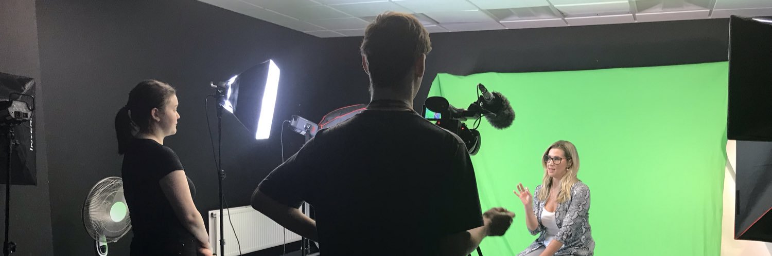FSkillsCreative's profile banner image