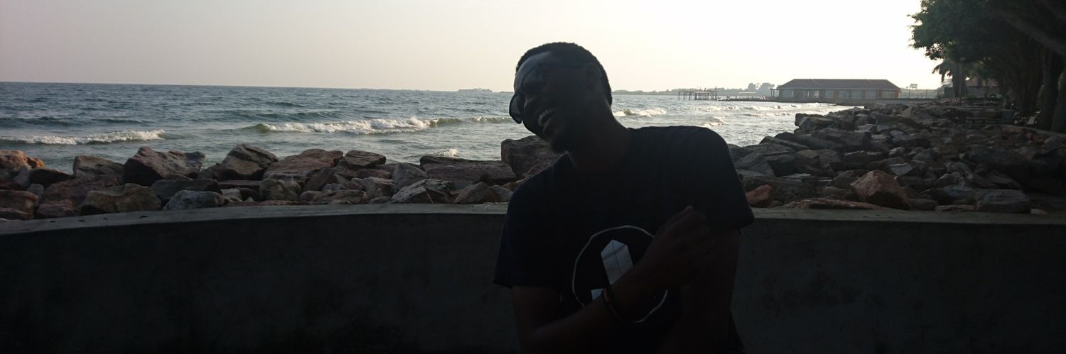 lyricsundefined's profile banner image