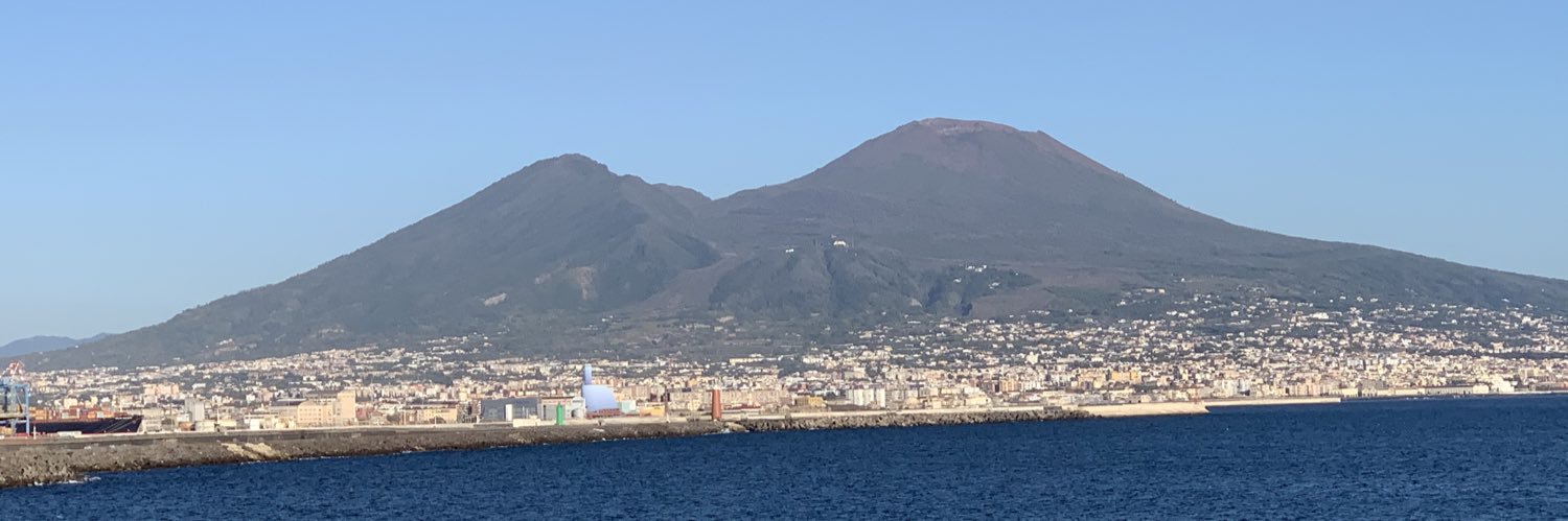 MoniDiGirolamo's profile banner image