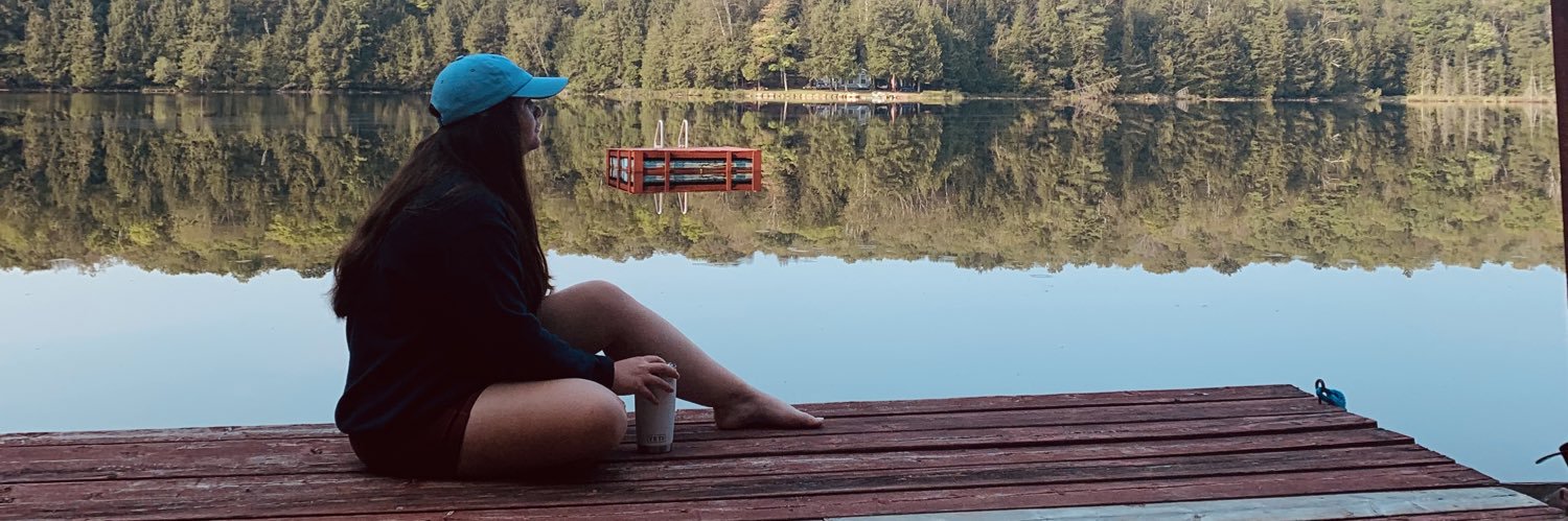 delaney_tully's profile banner image