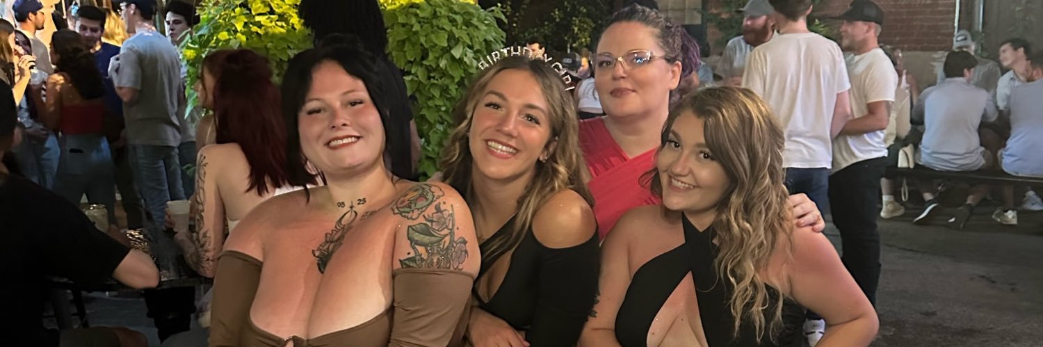 libbyEdie's profile banner image