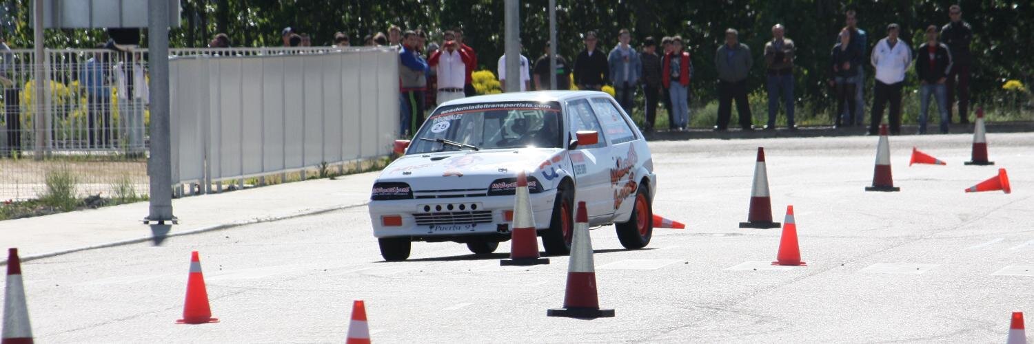 David González banner