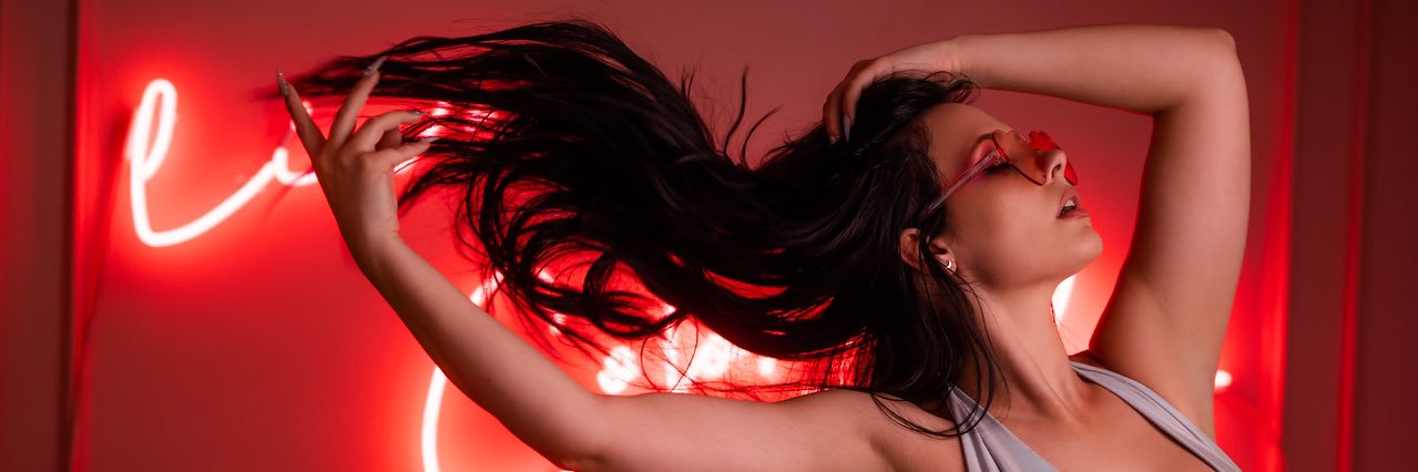 Alyssa Lima - Chaotic neutral performer and nerd banner