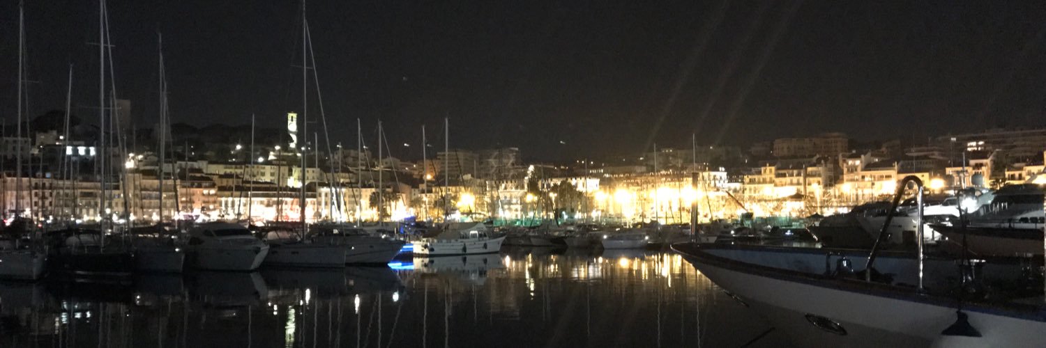 idilbelli's profile banner image