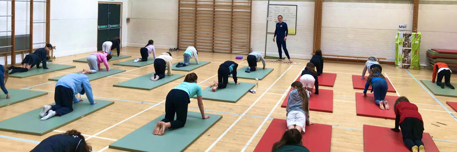 FootballYoga_'s profile banner image
