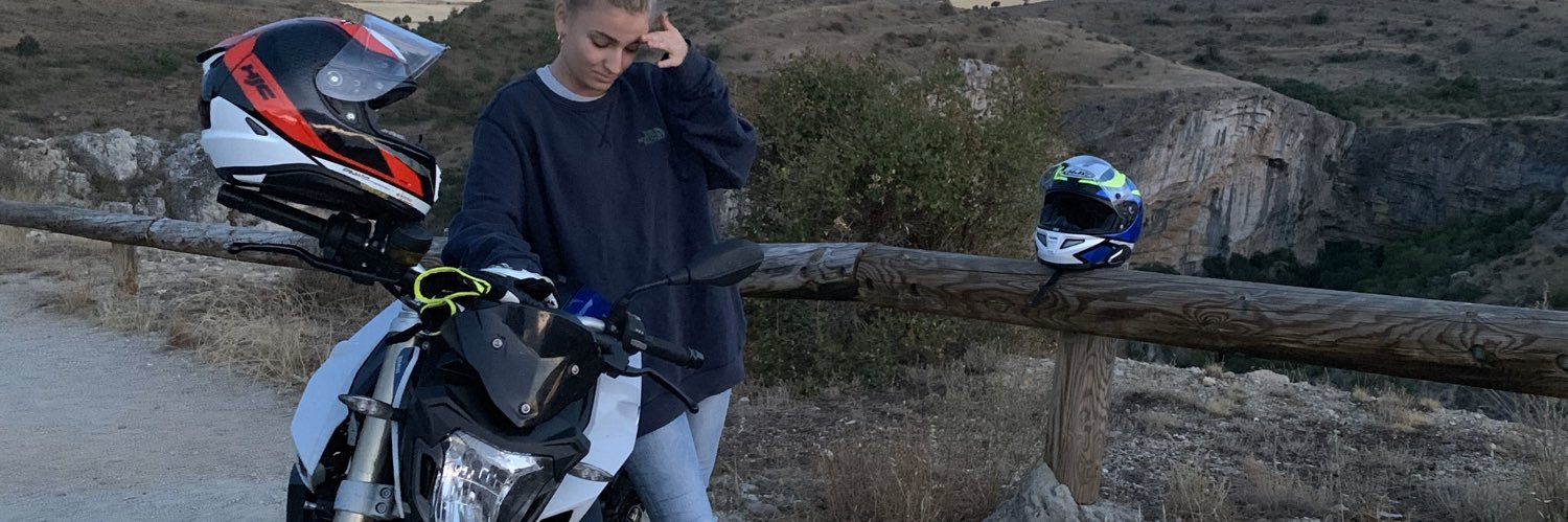 PaulaRubia_'s profile banner image