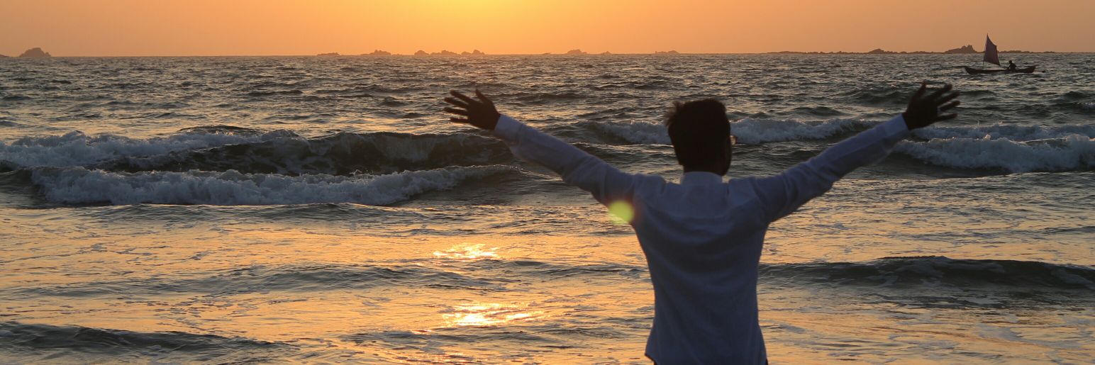 prayassutar's profile banner image