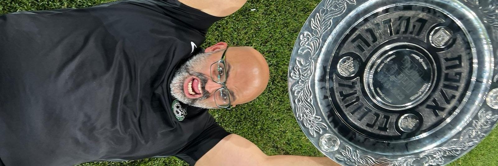 yossi perets ari banner