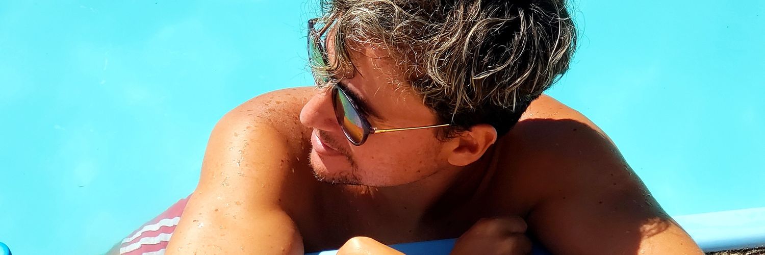 andrefidalgo's profile banner image