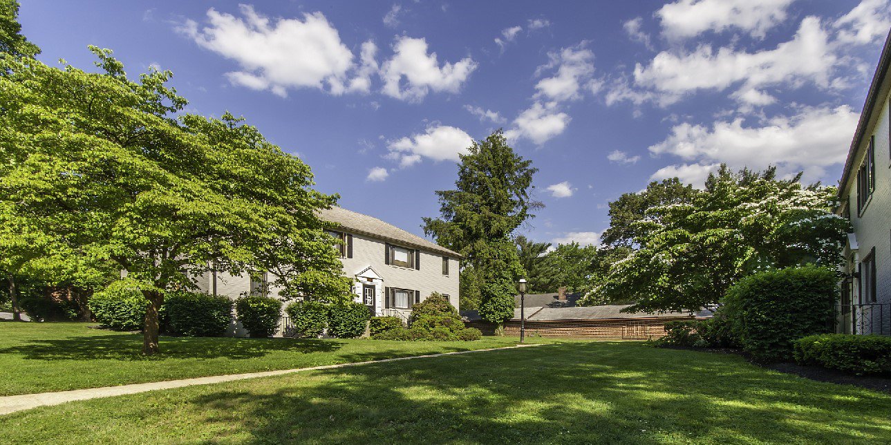 DrexelbrookApts's profile banner image