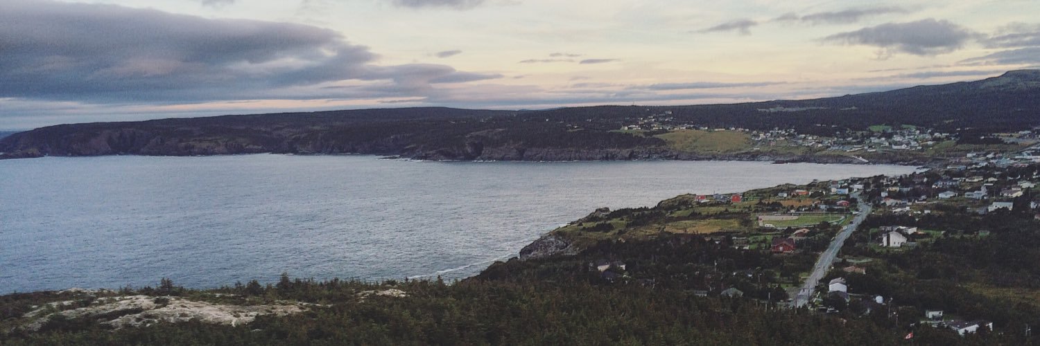 Courtney_Moores's profile banner image