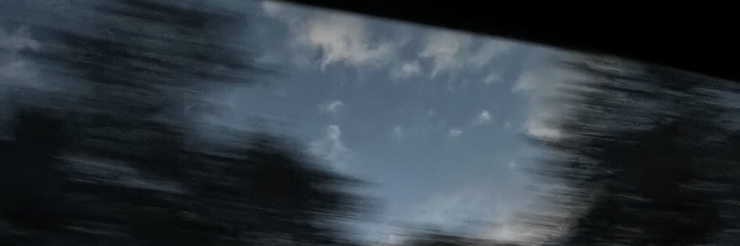 middleagedwome4's profile banner image