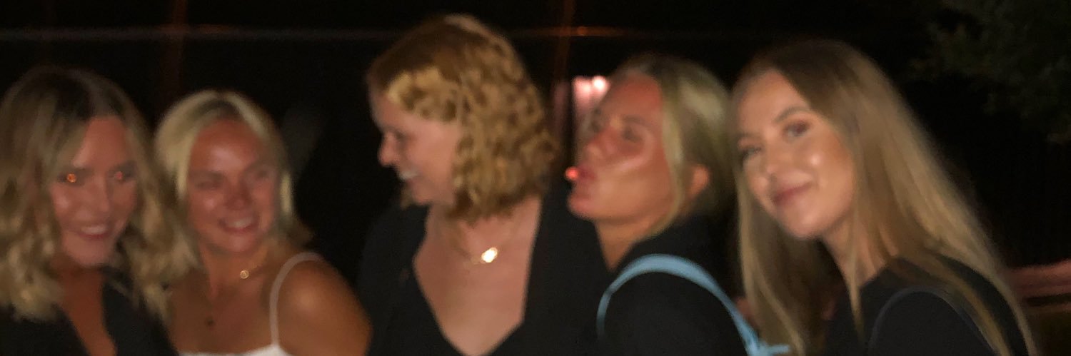 AMANDA 😋 banner