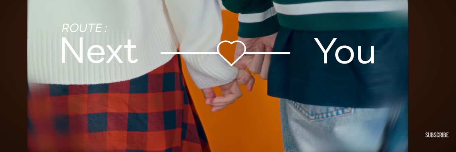 MoniSoo12's profile banner image
