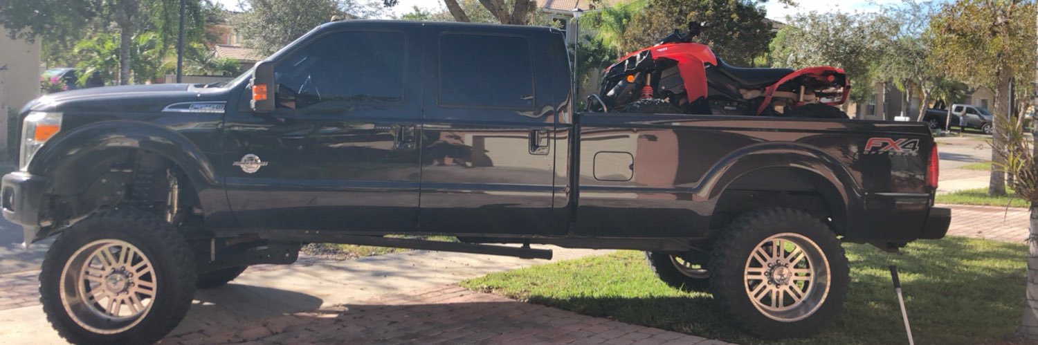 Disbebyron's profile banner image