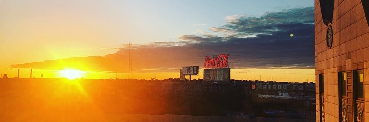 Justine Broecker banner