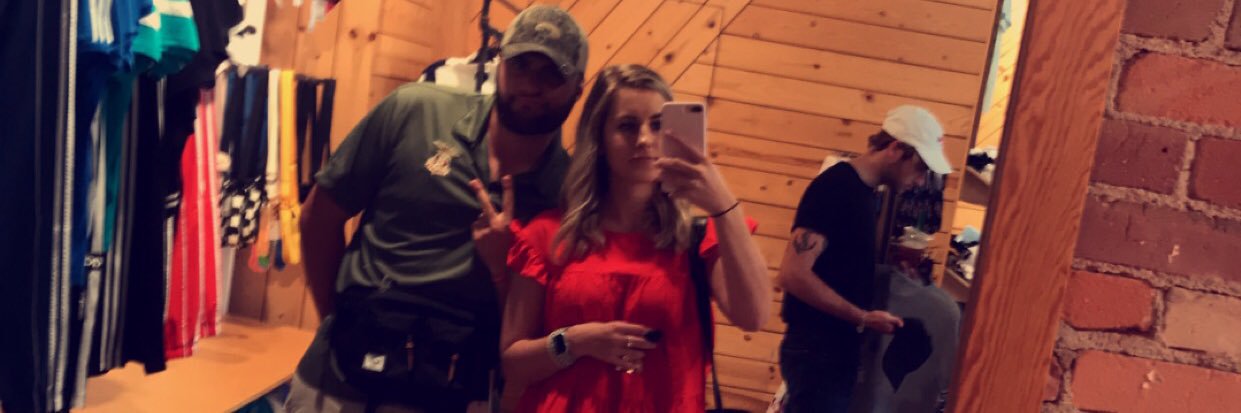 oliviafowler24's profile banner image