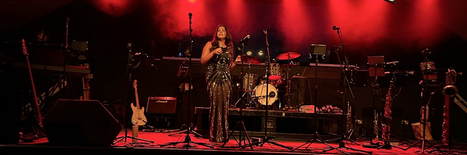 IZZYEMusic banner