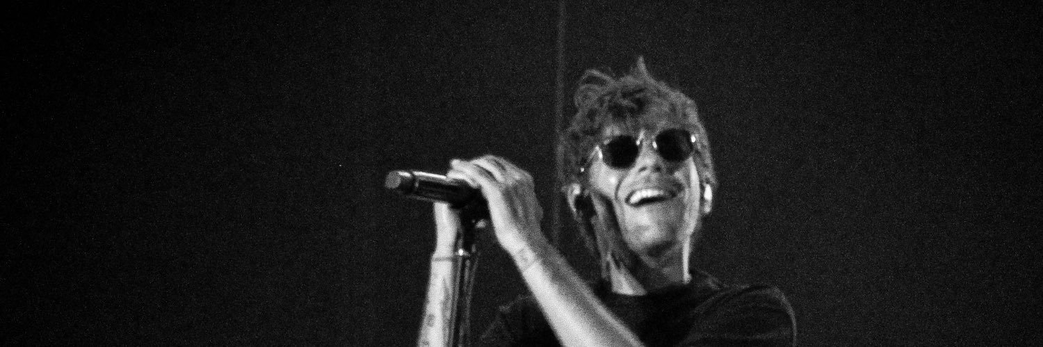 eli🌸🎞️ banner