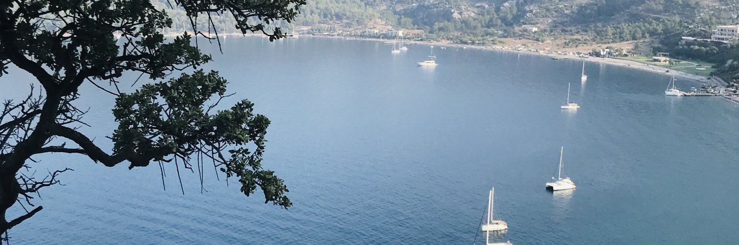 haticedereyagar's profile banner image