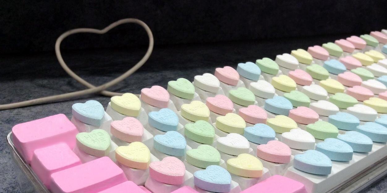 Cheekybee2's profile banner image