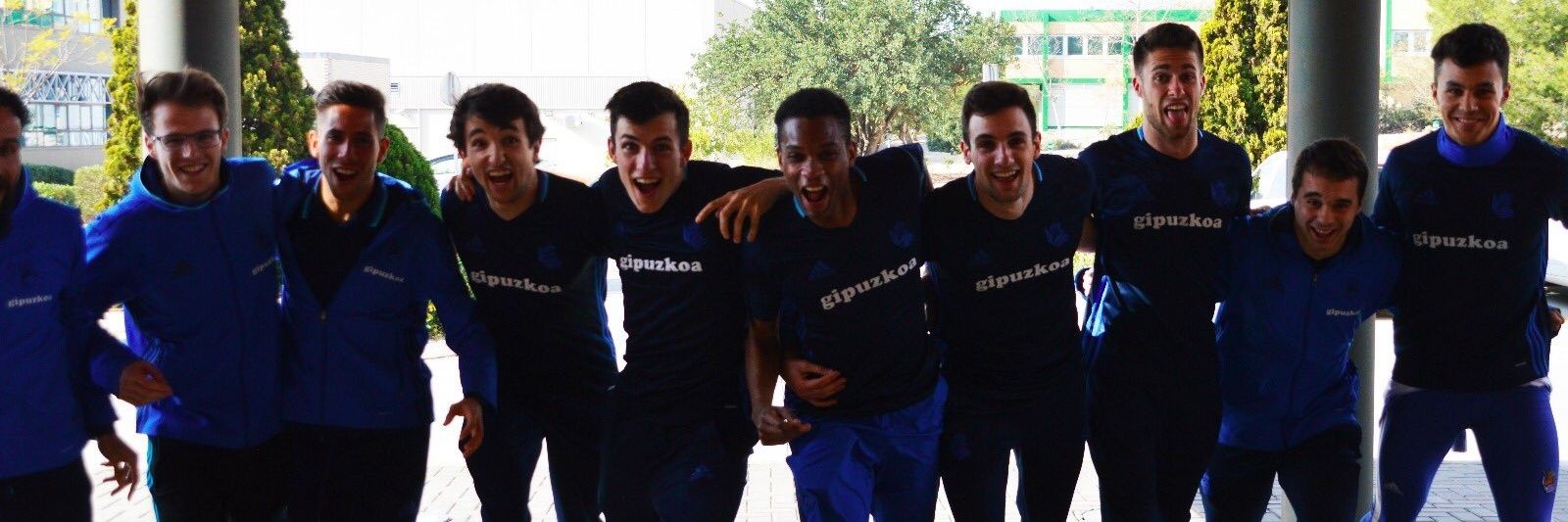 AdrianRocandio's profile banner image