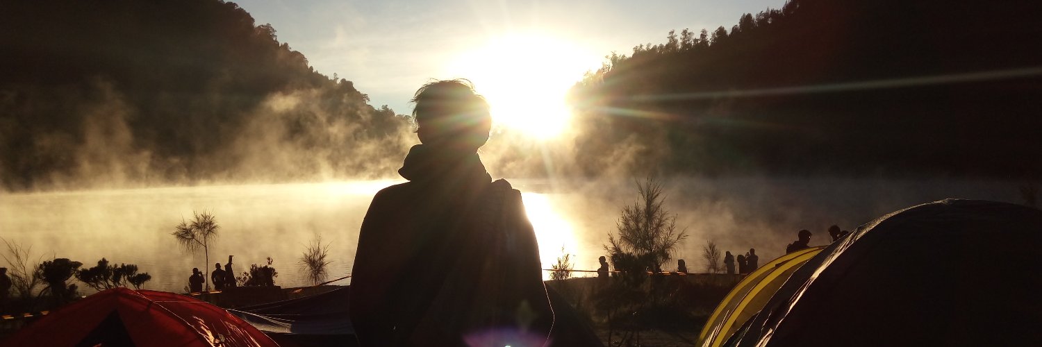 dvkhannnn's profile banner image