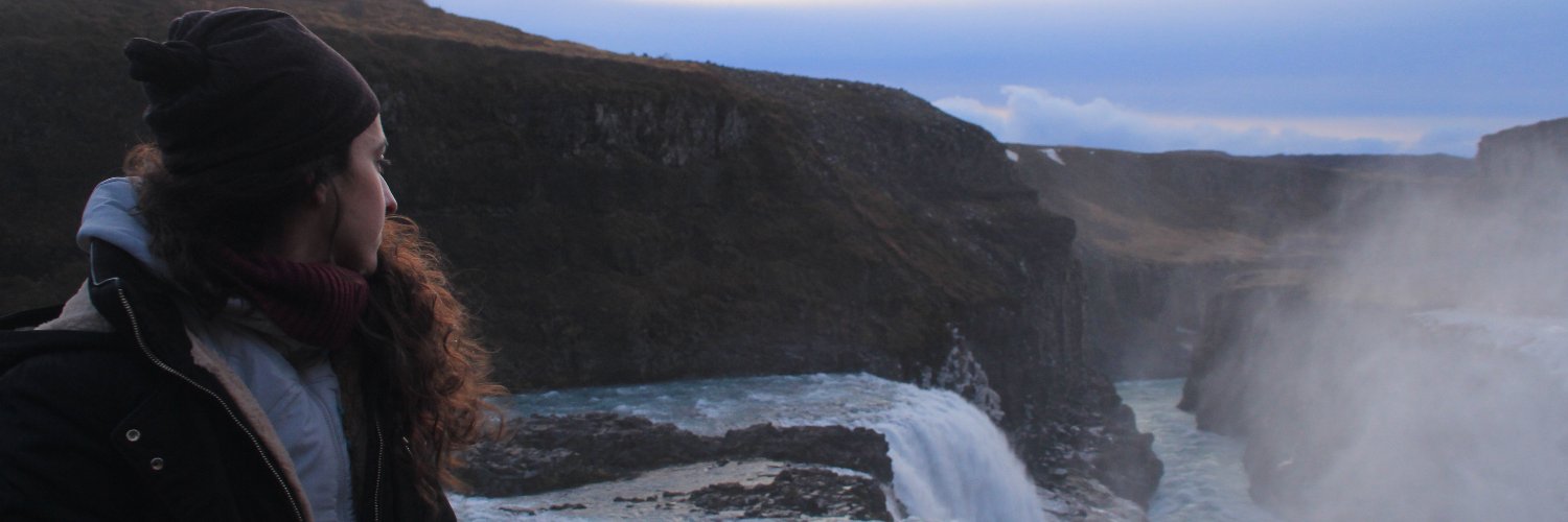 Laura_CaceresJ's profile banner image