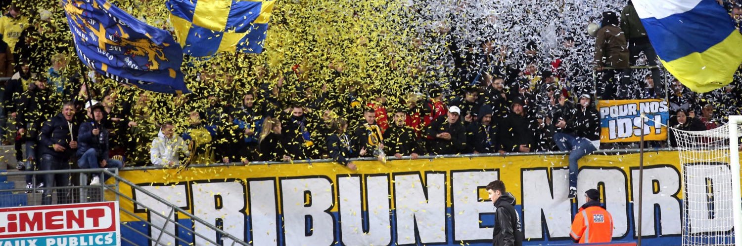 Chanthug's profile banner image