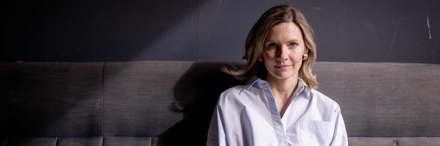 Rebecca Armitage banner