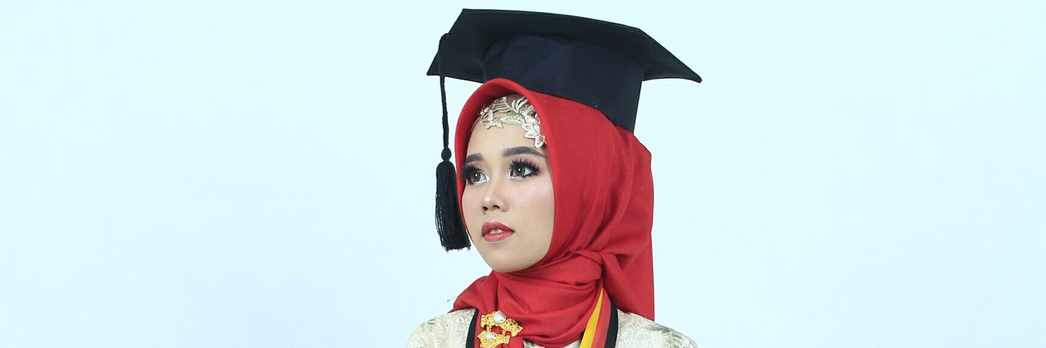 Awik_tari's profile banner image