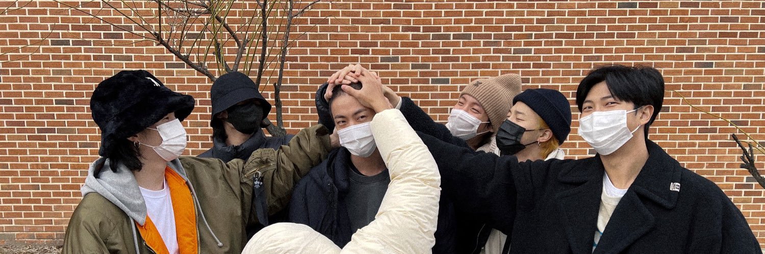 minyools's profile banner image