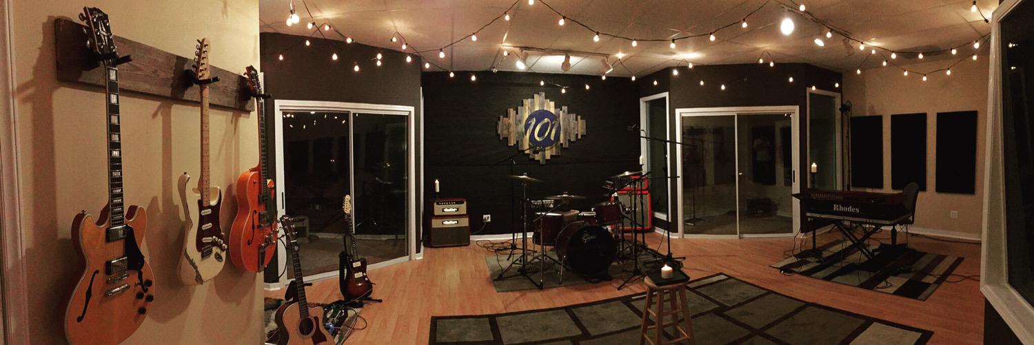 studio101record's profile banner image