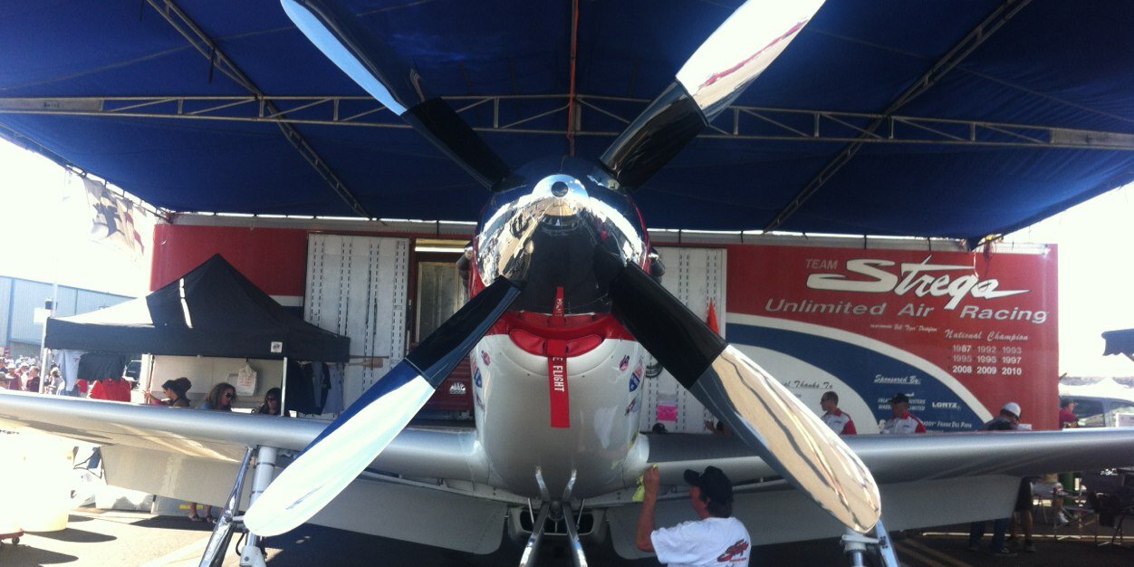 flynow502's profile banner image