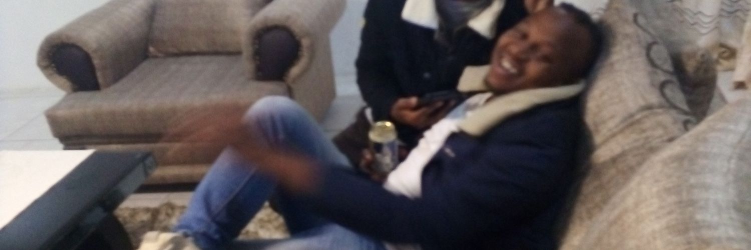 masandedelubom's profile banner image