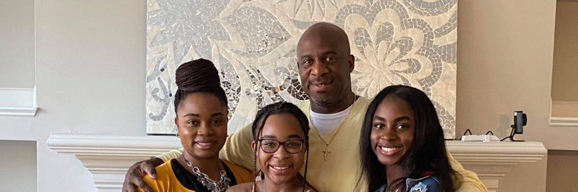 Chekemma Townsend banner