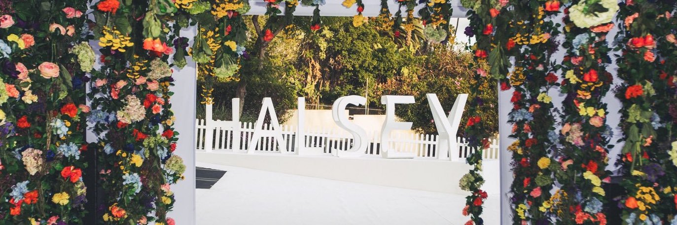 emily 🌼✨'s banner