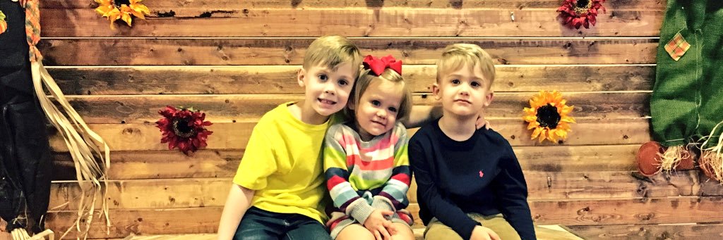 ErinMarieHardy's profile banner image