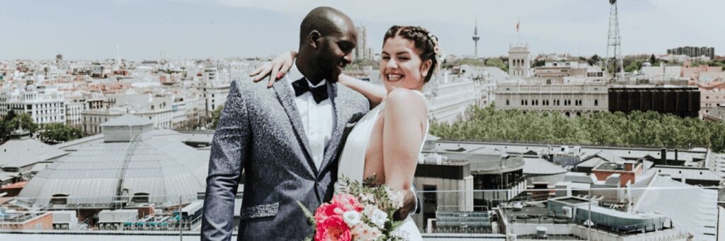 BELLE POUPÉE banner