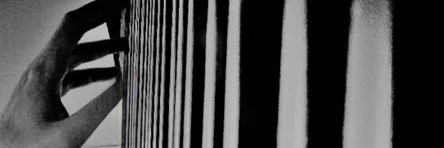 - banner