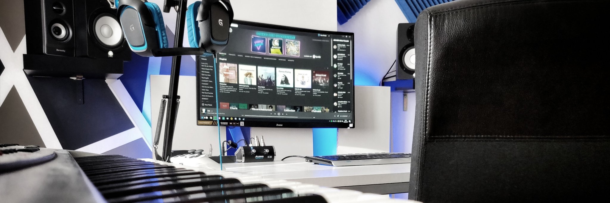 djdevaro's profile banner image