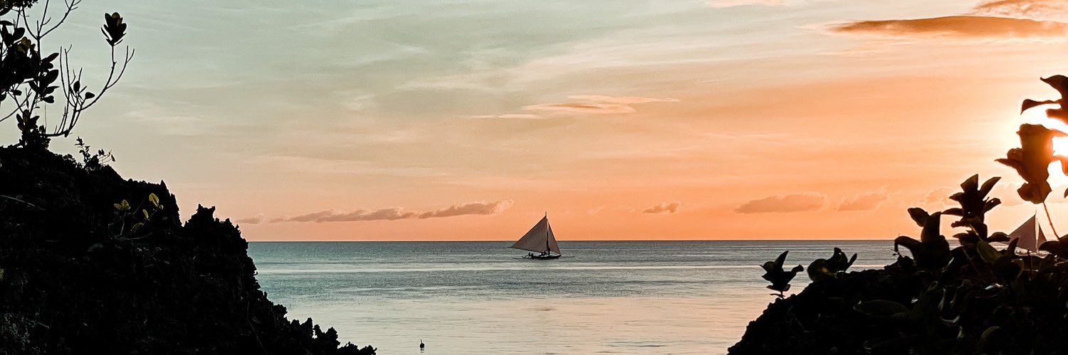 heyitspau's profile banner image