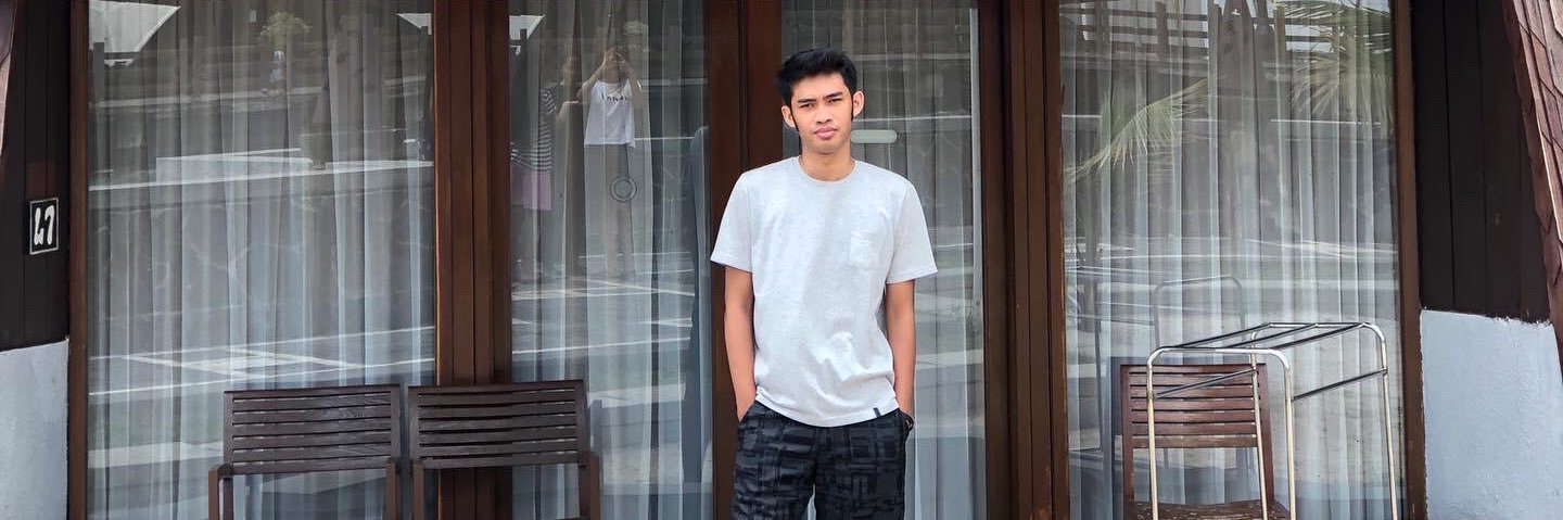 ikhsan_bepe's profile banner image
