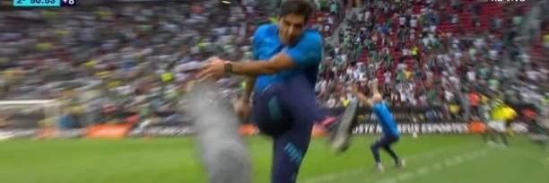 rafael_vos's profile banner image
