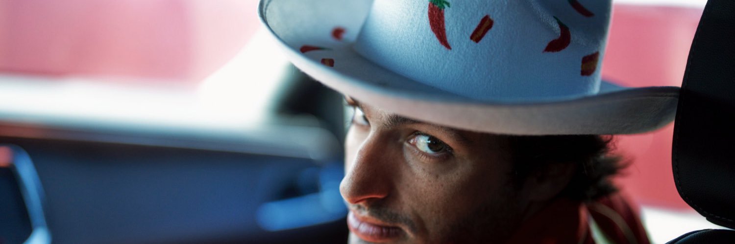 pniepple's profile banner image