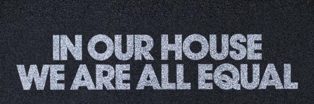 House 22 banner