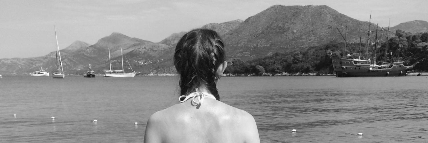 Katie_R94's profile banner image
